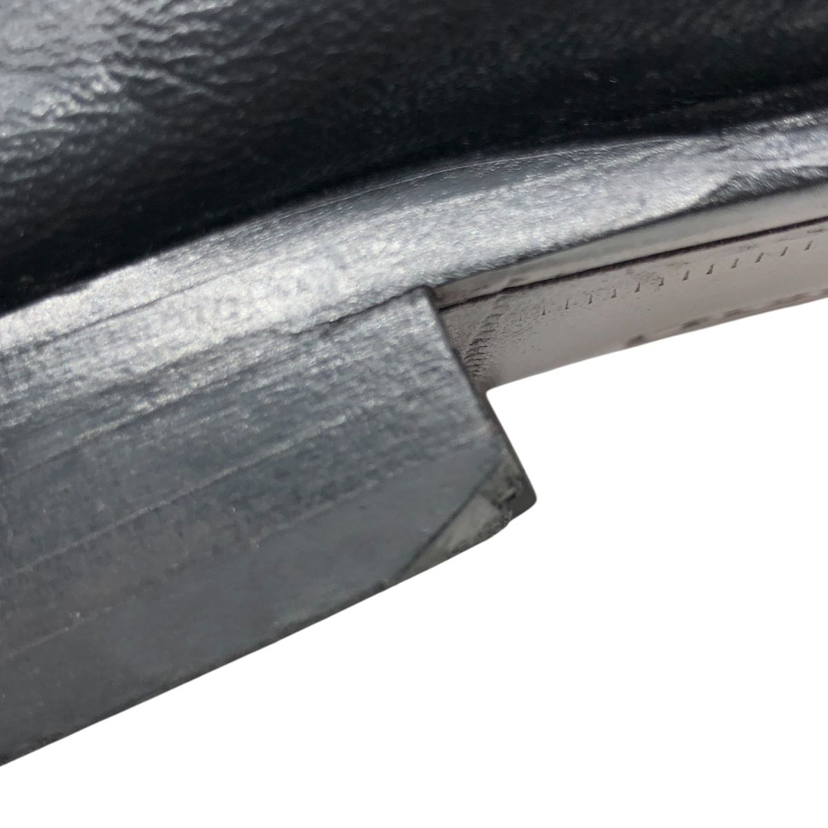 型押し タッセルローファー