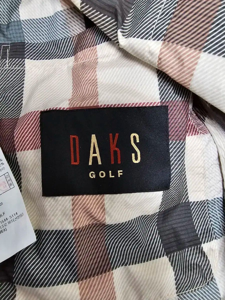 ウィンドブレーカー