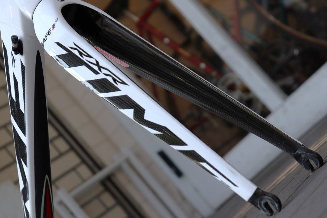 訳アリ タイム TIME RXR ULTEAM 2009モデル Lサイズ カーボン ロードバイク フレームセット 【横浜店】 TIME 「タイム」 RXR ULTEAM 2009年モデル ロードバイク