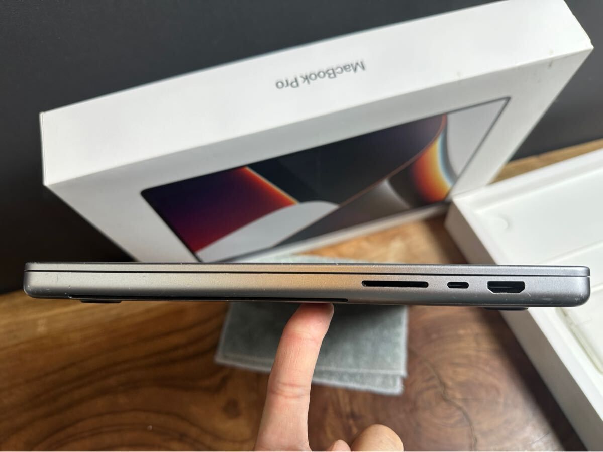 Macbook pro M1 16gb SSD1tb 美品 美品」MacBook Pro (16-inch, M1, 2021) /M1 10コア/16GB/SSD1TB