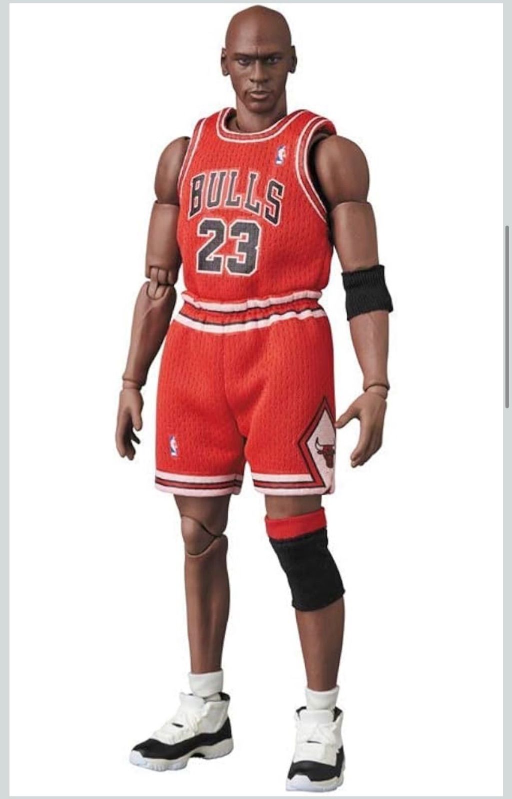 MAFEX No.100  マイケルジョーダン シカゴブルズ  メディコムトイ MAFEX No.100 Michael Jordan Chicago Bulls MJ Medicom Toy