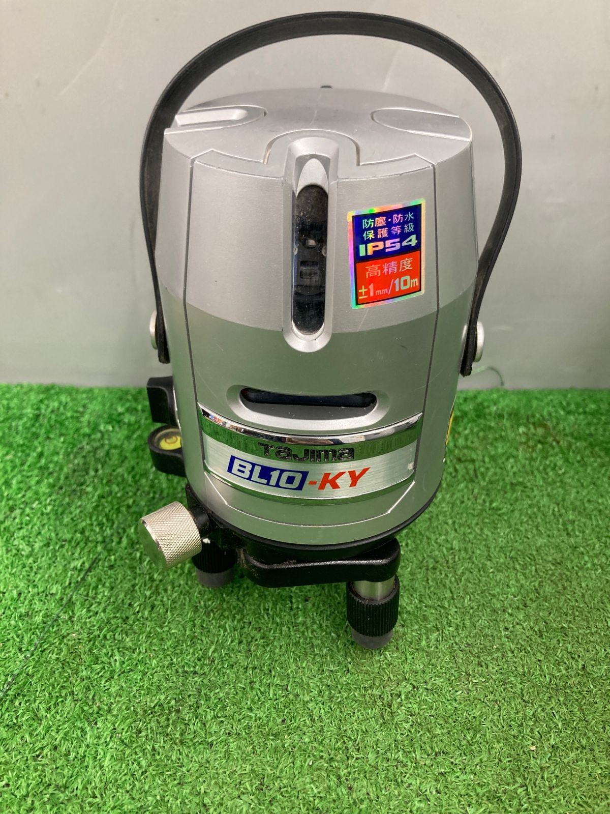 レーザー墨出し器