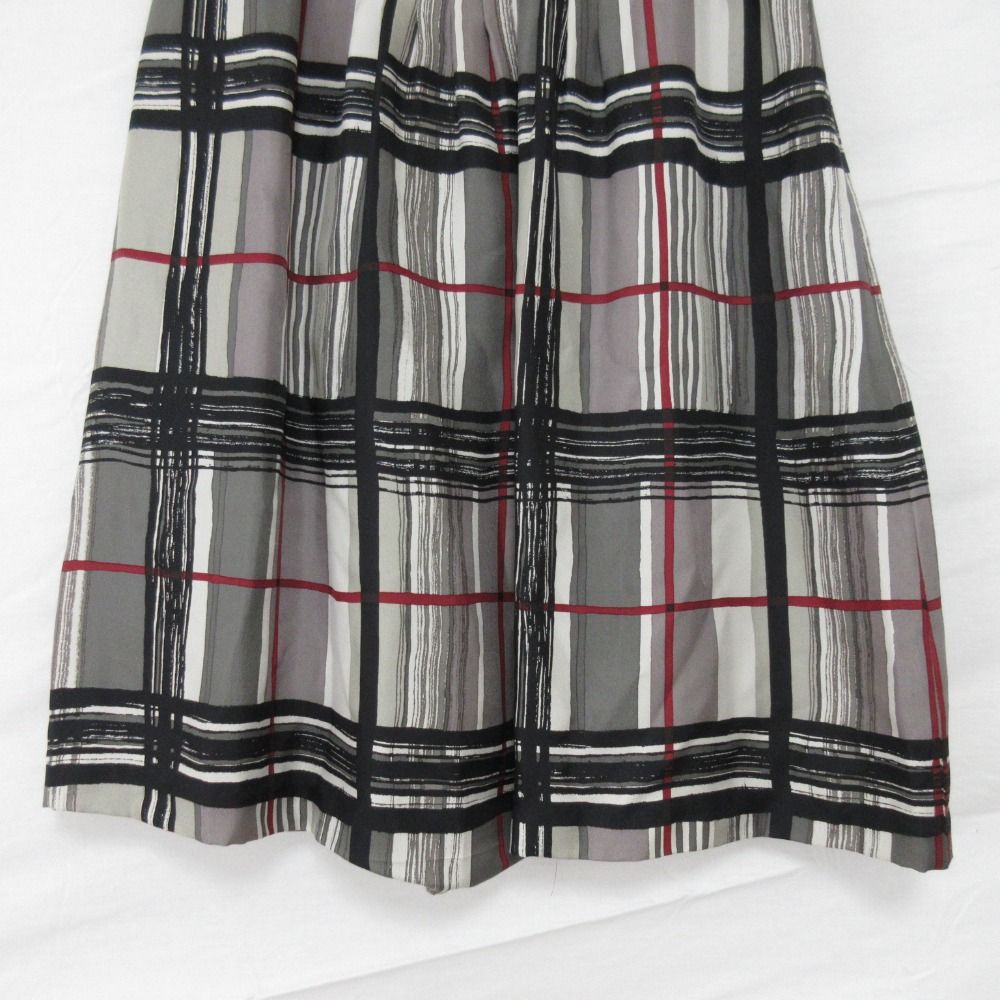 良品 BURBERRY LONDON バーバリーロンドン チェック柄 シルク