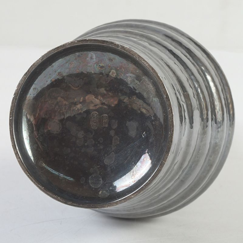 松栄堂造 純銀製 槌目 鶴首瓶 一輪挿し 約249g F S2 WWW_IBETON_RU