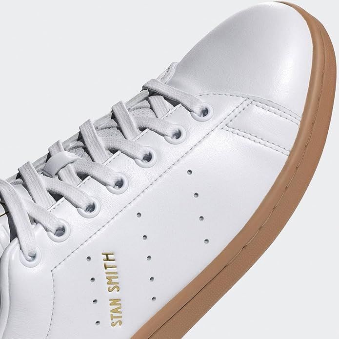 STAN SMITH