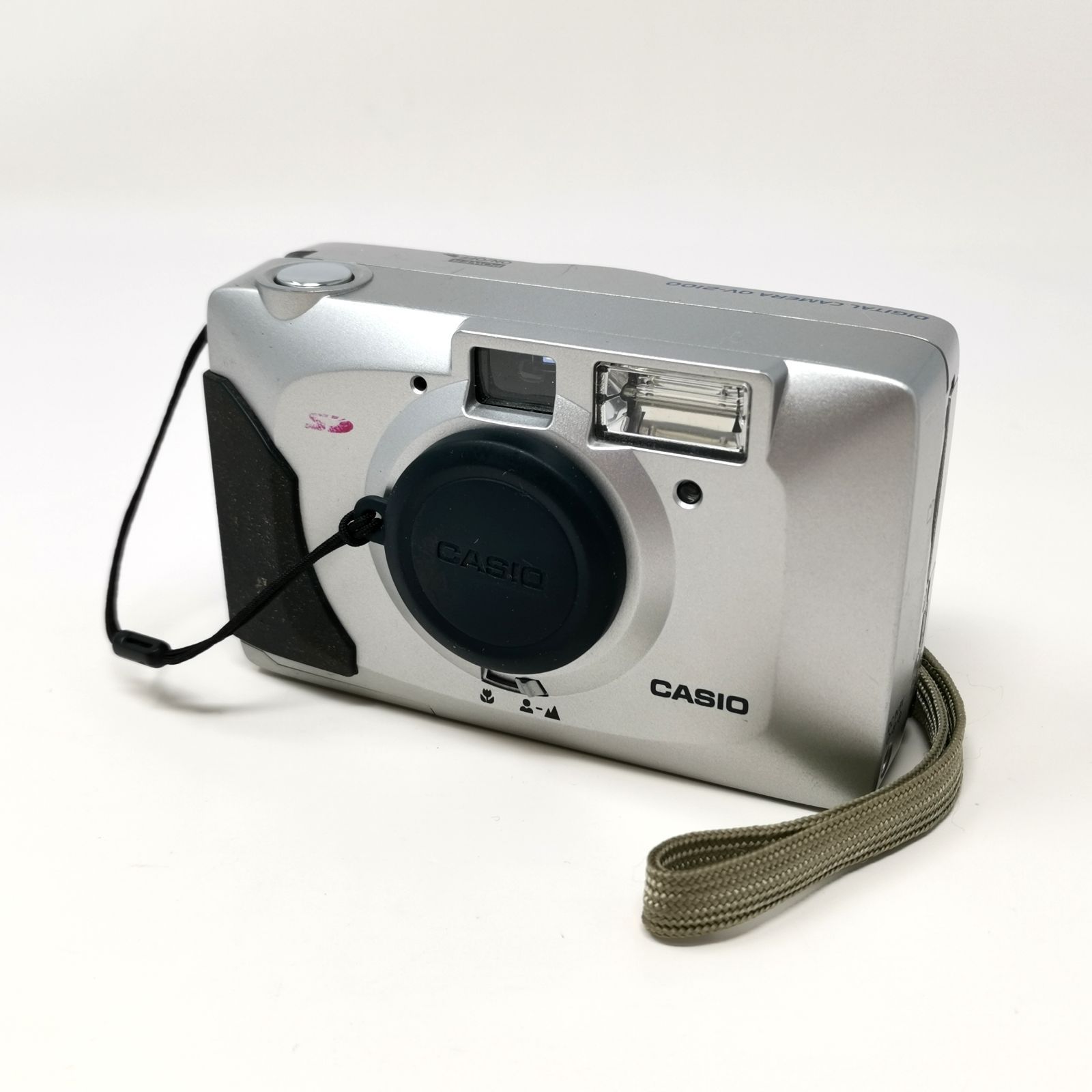カシオ デジタルカメラQV2100 シルバー デジカメ 電池式 ジャンク品