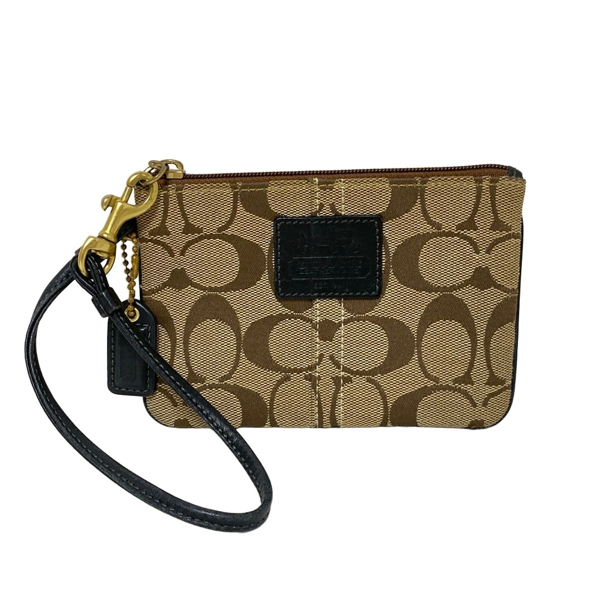 COACH コーチ　シグネチャー　人気　ブラック　　リストレット　未使用品 未使用 COACH コーチ シグネチャー ブラック ポーチ リスト
