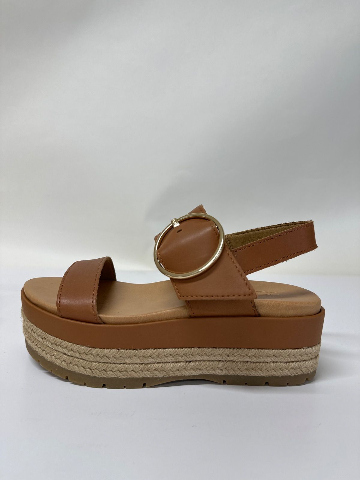 新品未使用】 UGG アグ 1119742 プラットフォームサンダル