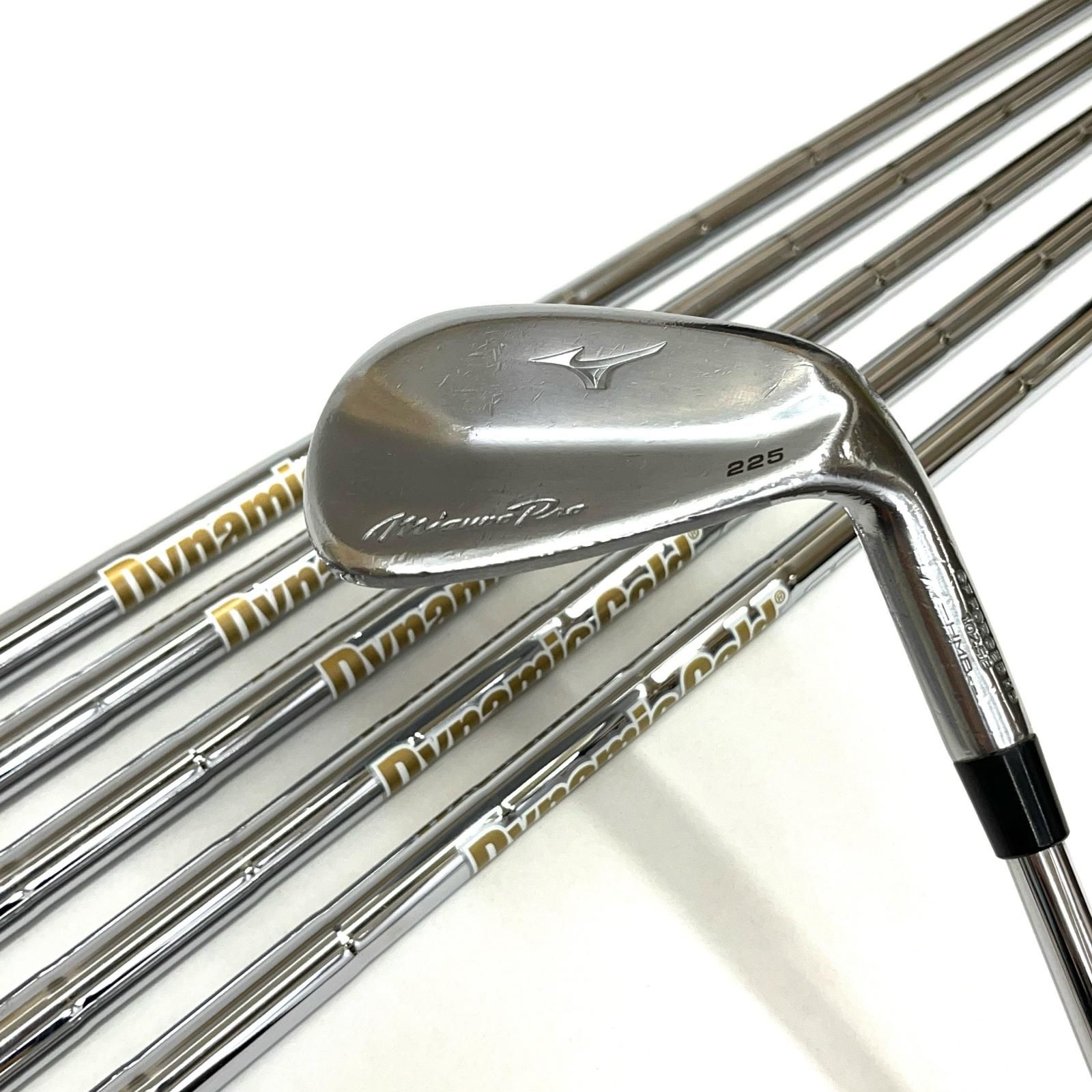 アイアン ヘッド PRO 225 シャフト Dynamic G 95 シャフト Dynamic G 95 クラブ種別 アイアン 利き手 右用 シャフト長 in 約5番約37.5inch 427 加古川店