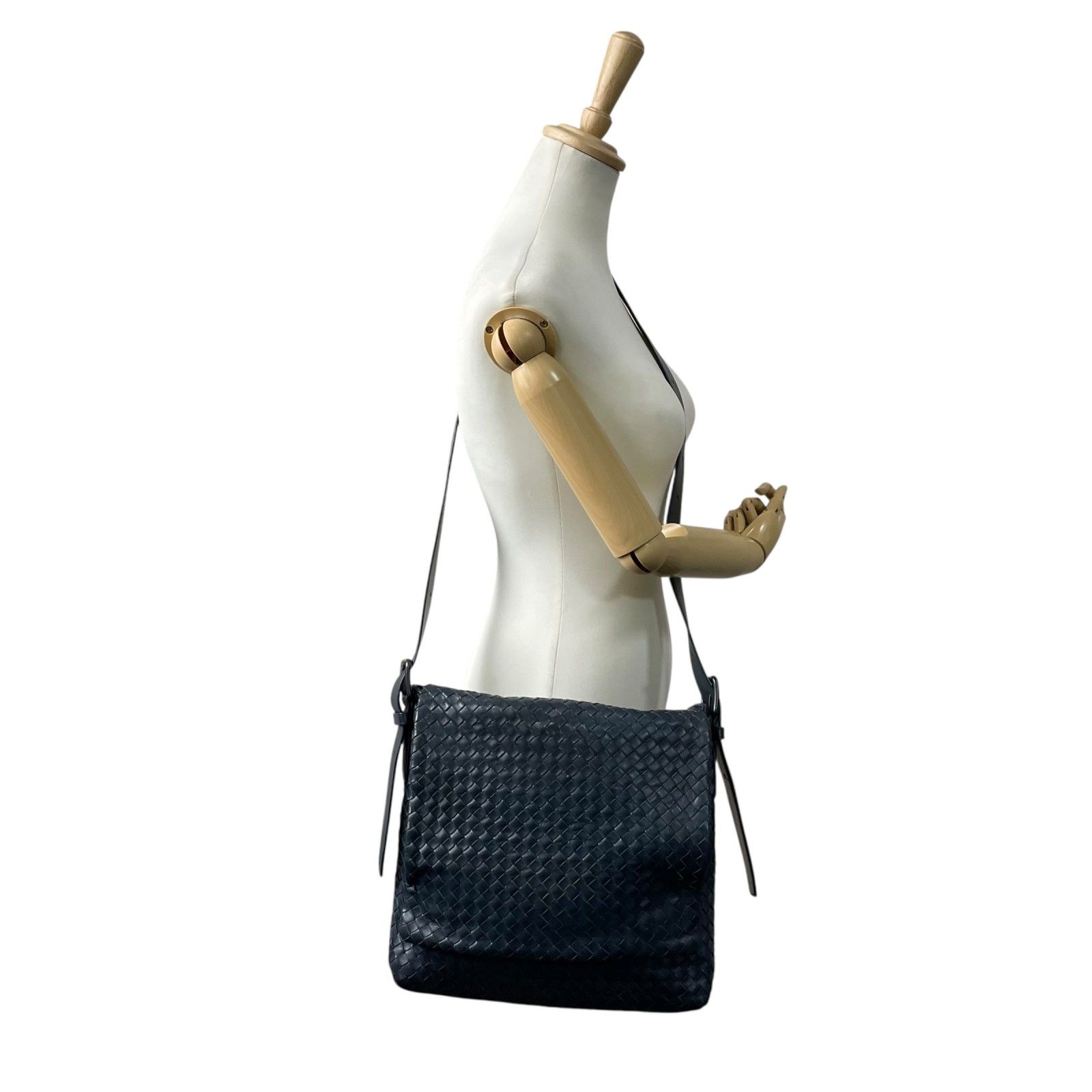 BOTTEGA VENETA ボッテガヴェネタ イントレチャート ショルダー