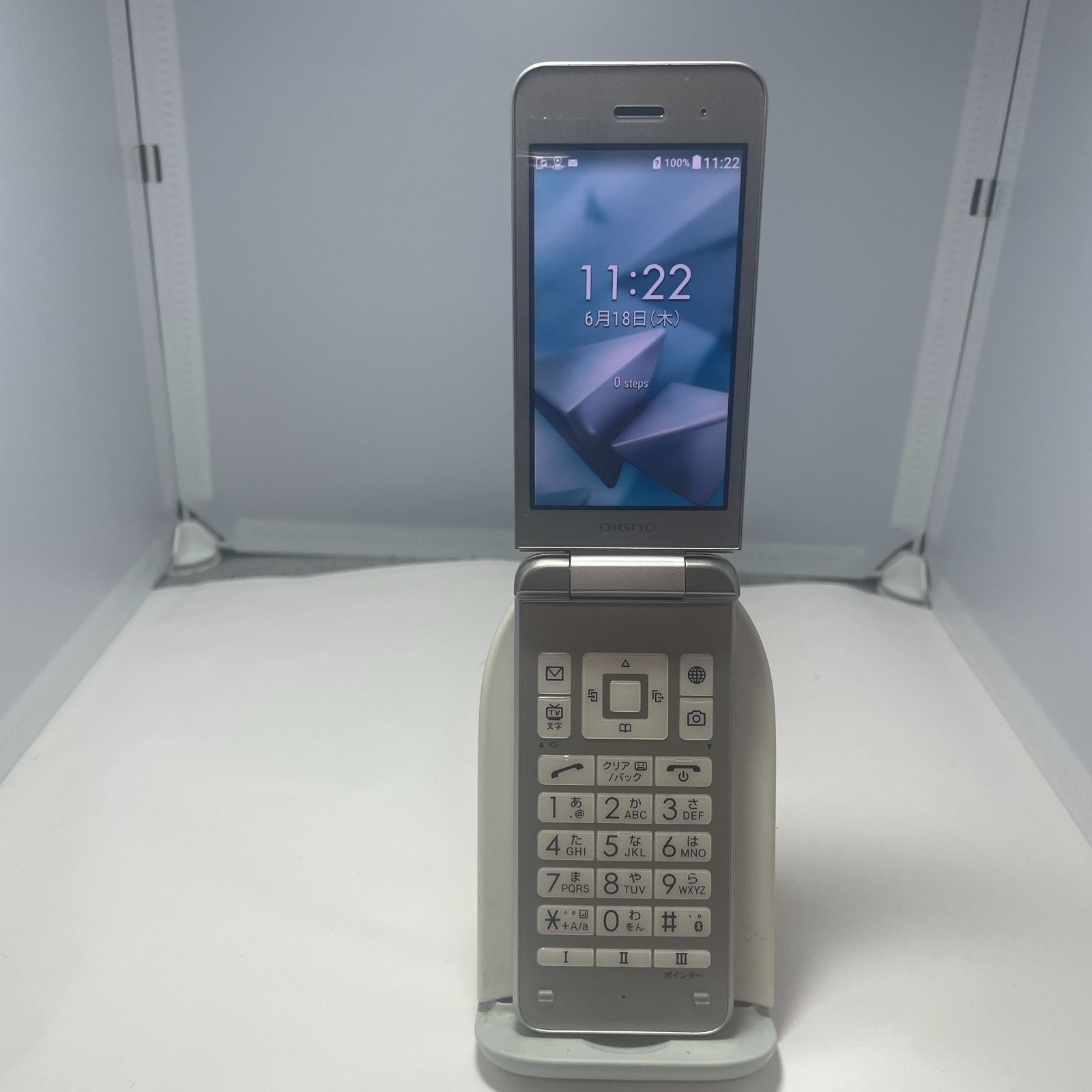 ◾️ SoftBank　DIGNO 902KC　京セラ　ガラケ KYOCERA 902KC DIGNO ケータイ3 シルバー SIMフリー 中古
