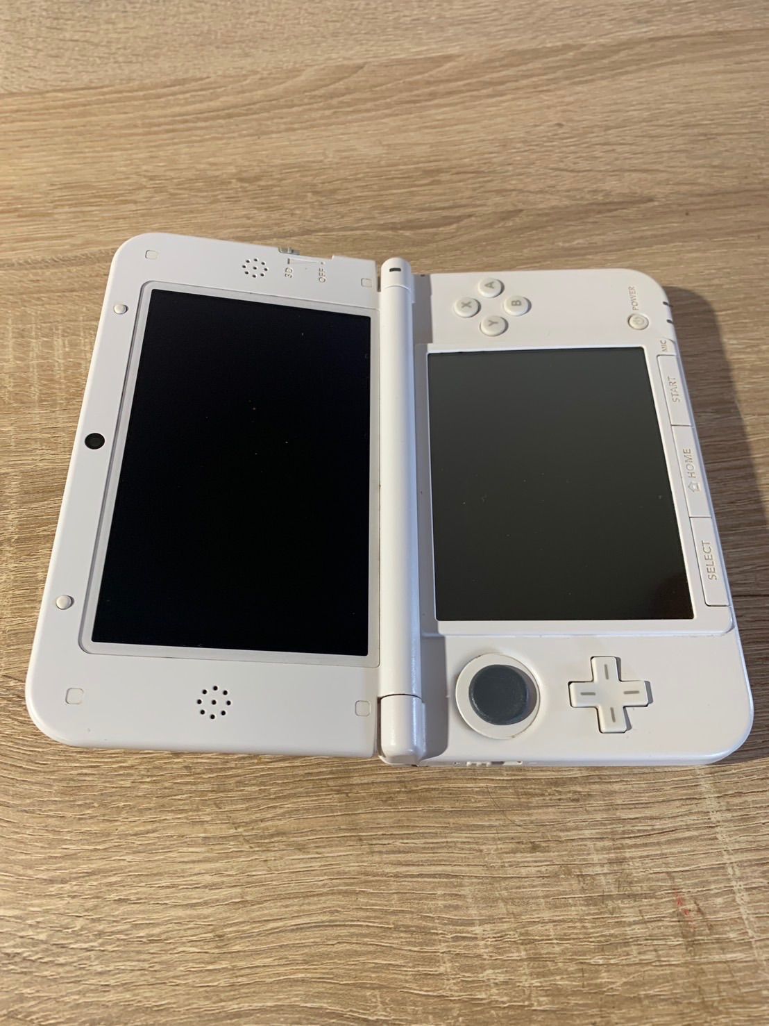 5539 Nintendo ニンテンドー 3DS LL ホワイト どうぶつの森 UP786_INFO