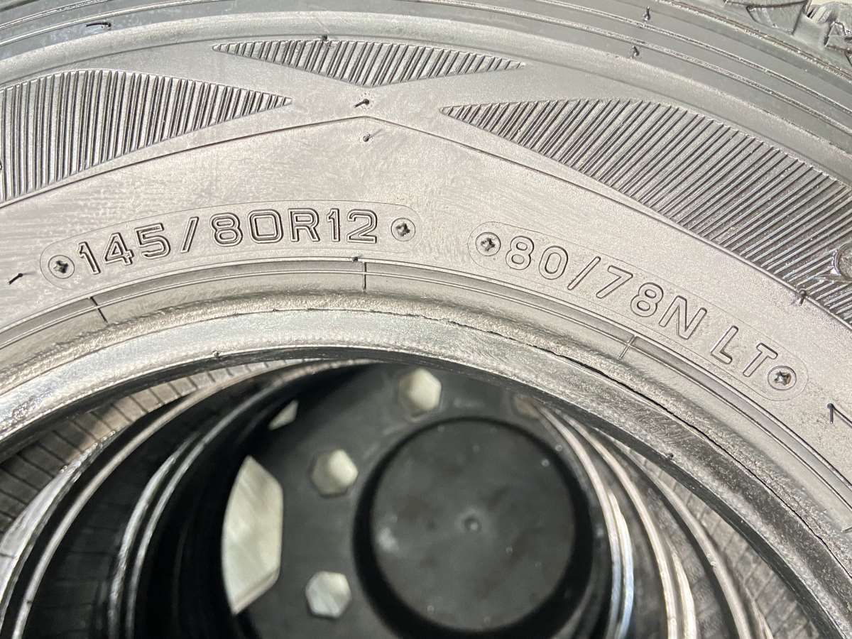 ⑤ダンロップ145/80r12 80/78N LT中古スタッドレス4本セット