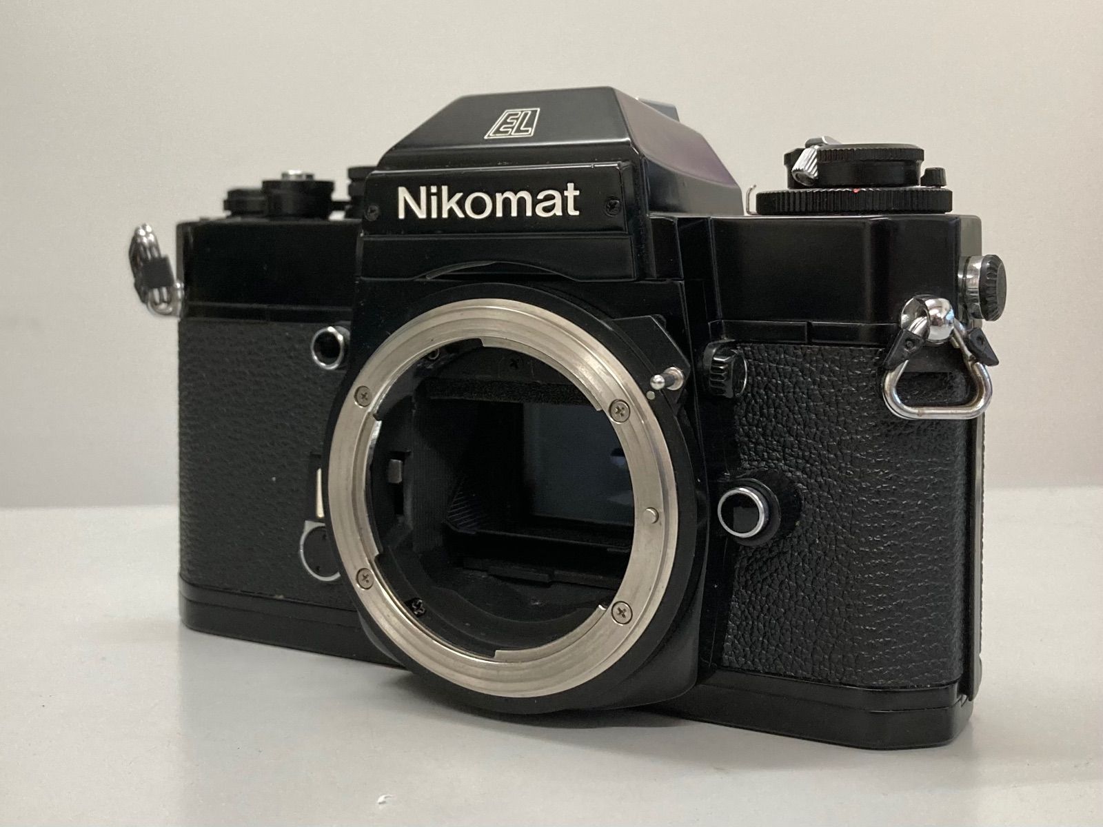 ニコマート Nikomat EL (Nikon) モルト張替え済 - フィルムカメラ