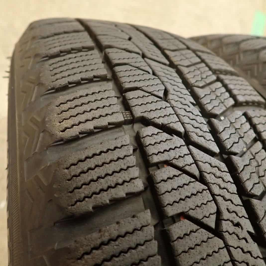 おまけ付き 冬4本SET 会社宛 165 65R14×5.5J 79Q トーヨー オブザーブ GIZ2 スチール デリカD 2 ソリオ ブーン 店頭交換OK NO F3031 収納