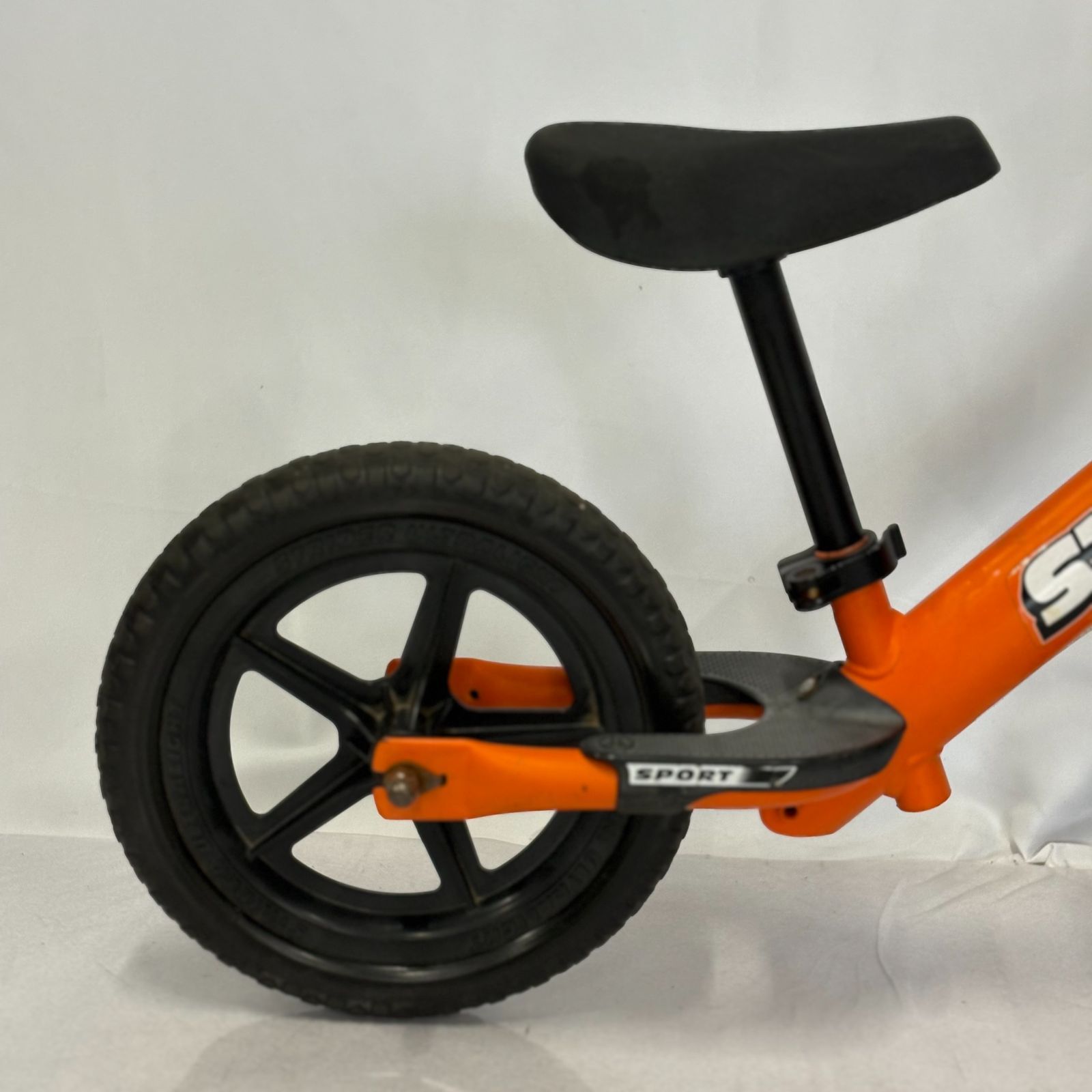 STRIDER ストライダースポーツ 12インチ オレンジ Amazon.co.jp: ストライダー スポーツモデル (STRIDER Sport) 12