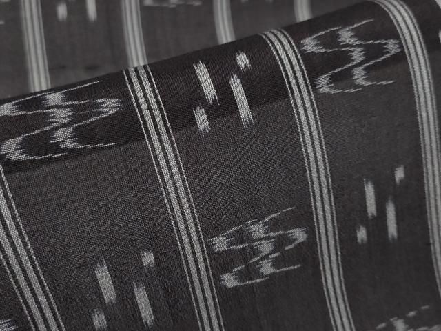 白川貞夫 本場大島紬 夏大島 越後大島物語 風景文 証紙付き 正絹 逸品 未使用 Yahoo!オークション -「越後夏大島」(ファッション) の落札相場