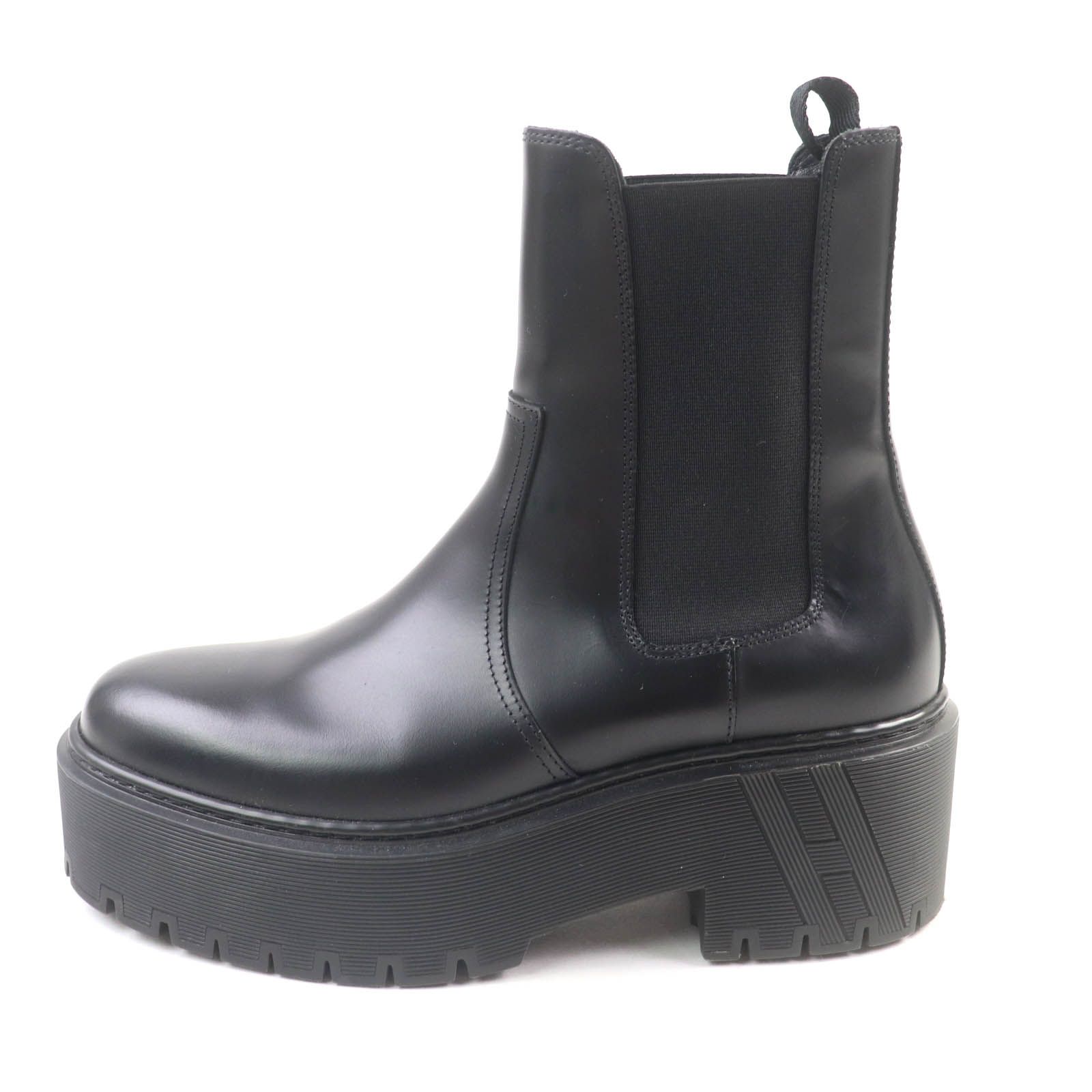 ショートブーツ ブラック