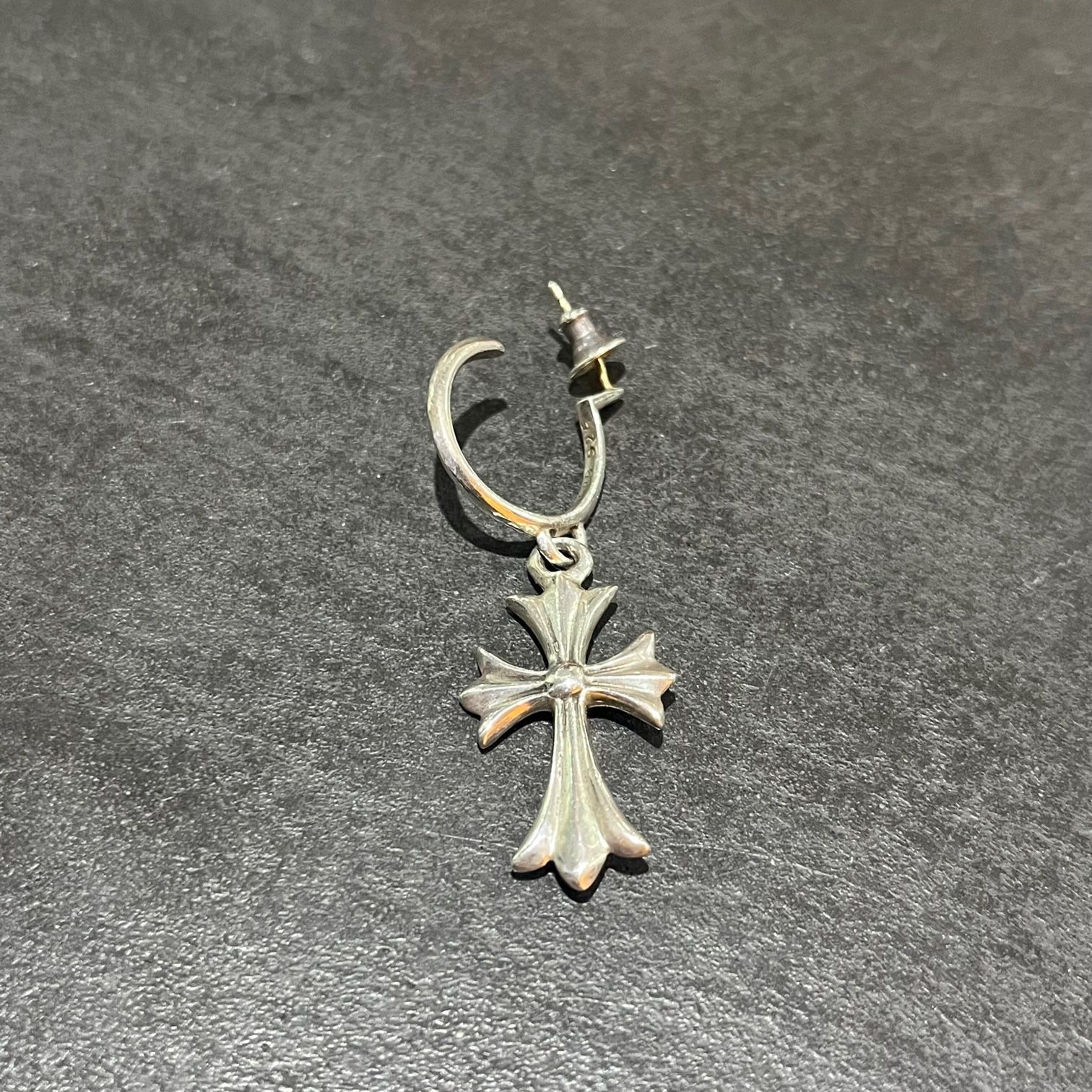 CHROME HEARTS タイニー CHクロス フープ イヤリング ピアス