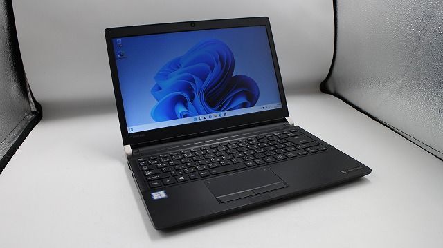 WEB限定】 東芝13.3インチ！高速 i5 Dynabook PR73MEA4447AD21 ノート