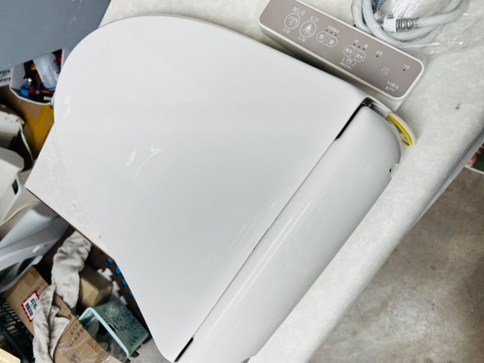 C30 INAX 温水洗浄便座 CWーD11D 2015年製 - メルカリ C30 INAX 温水洗浄便座 CWーD11D 2015年製 - メルカリ