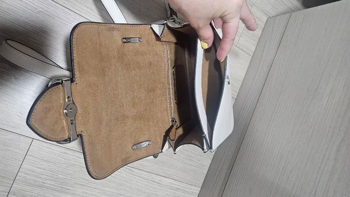 美品 COACH ショルダーバッグ パッチワーク サコッシュ パイソン ロゴ