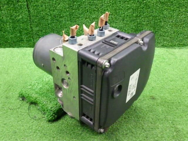 アウディ A6 DBA-4GCHVS ABSアクチュエーター LS9R 4G0907379M 9111