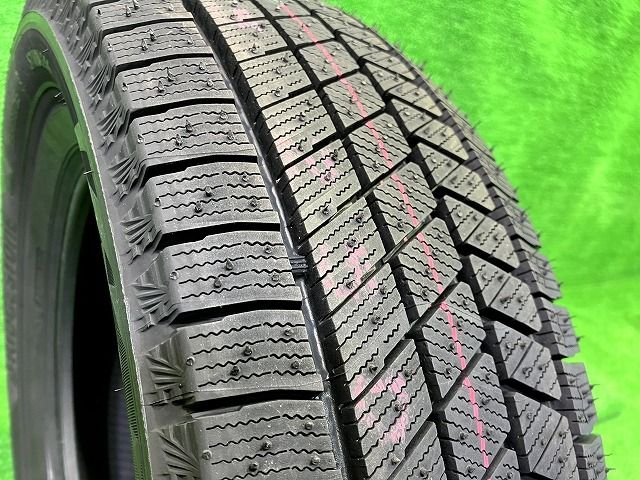 BRIDGESTONE スタッドレス ブリヂストン ブリザックVRX3 195 65R15 4本 8ミリ TRITUETUBI_COM