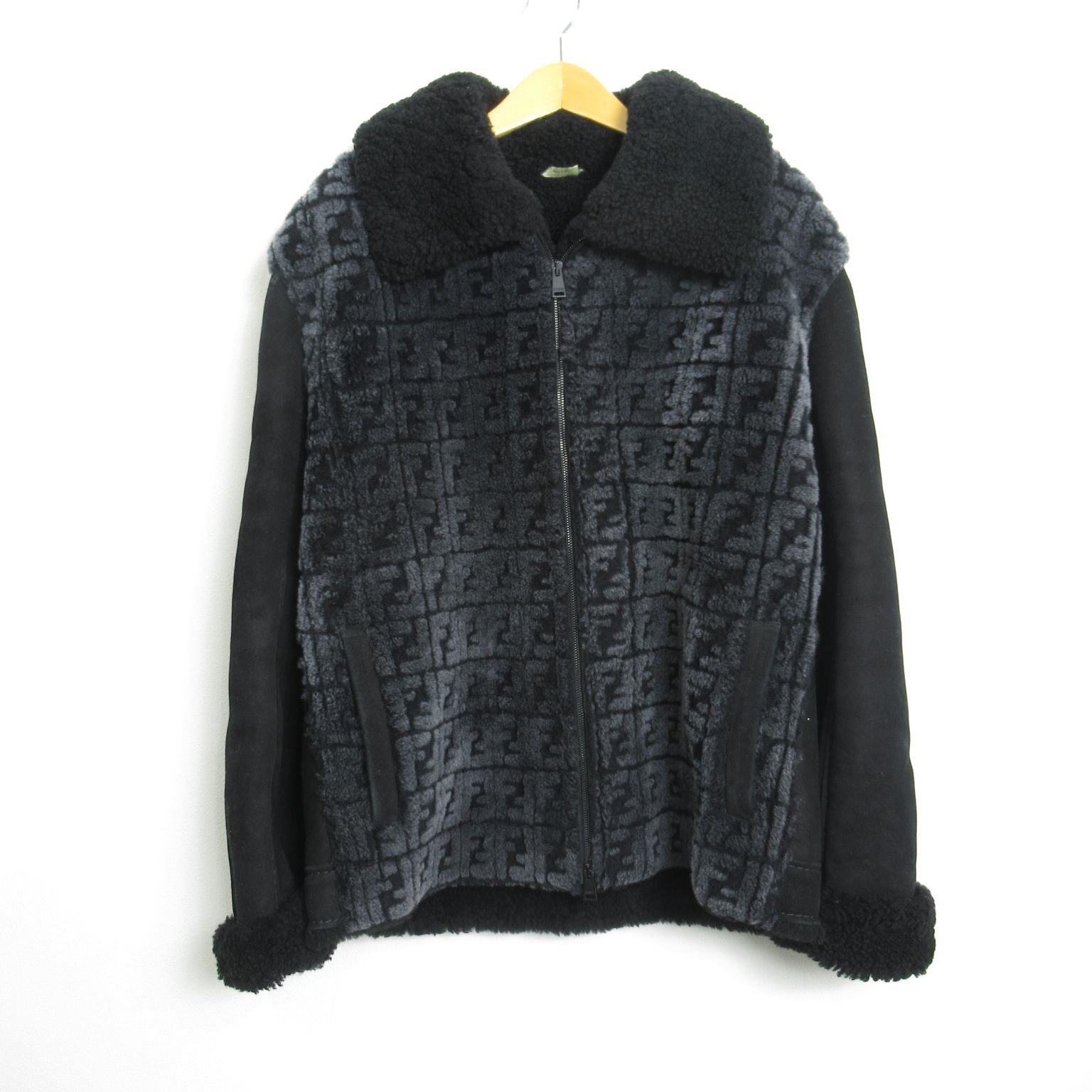 フェンディ FENDI ブルゾン FFロゴ ムートン ブルゾン ジップアップ ブラック/グレー その他 FFロゴ ムートン ブルゾン ジップアップ メンズ Used A