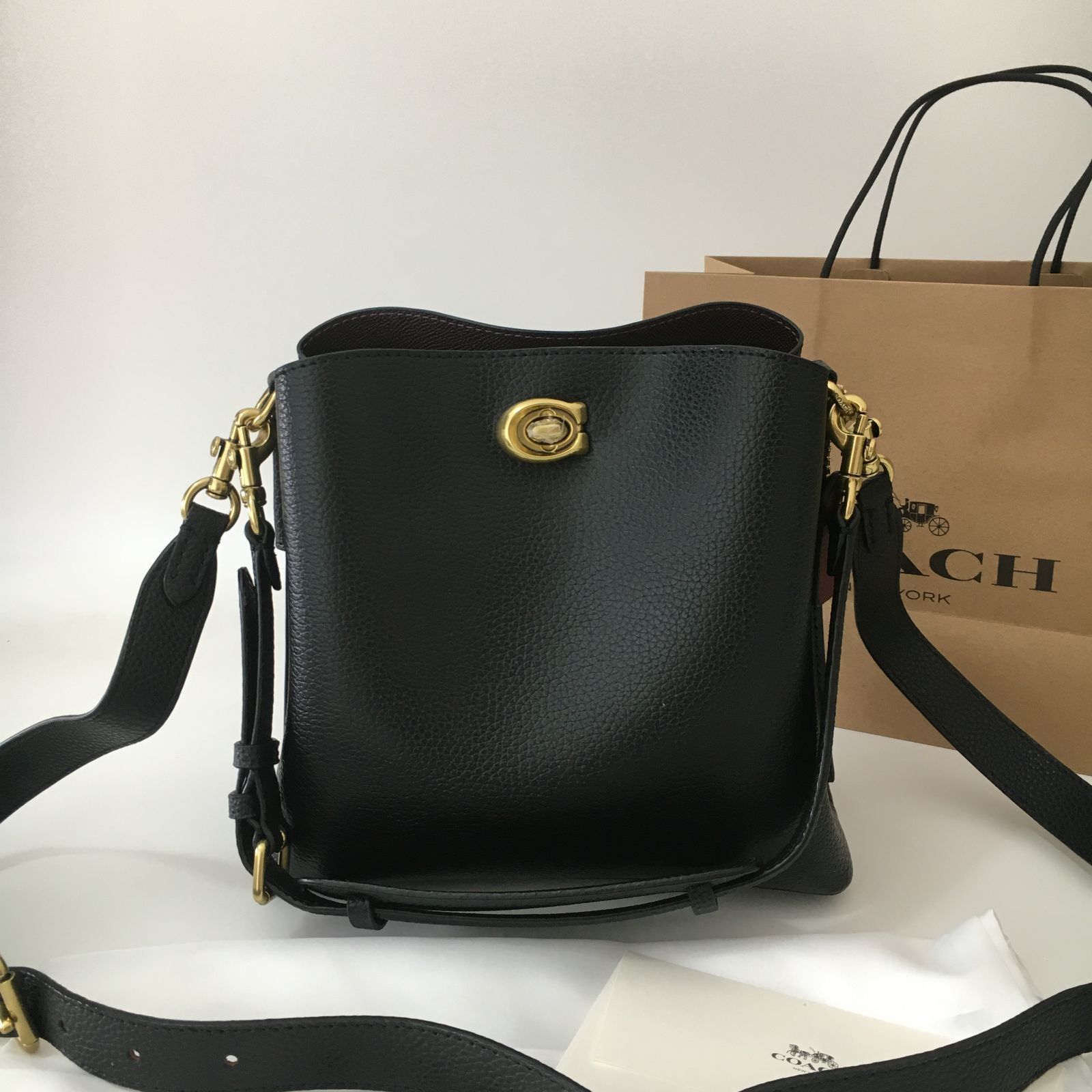 新品未使用 COACH コーチ ショルダーバッグ クロスボディバッグ C3916 - メルカリ