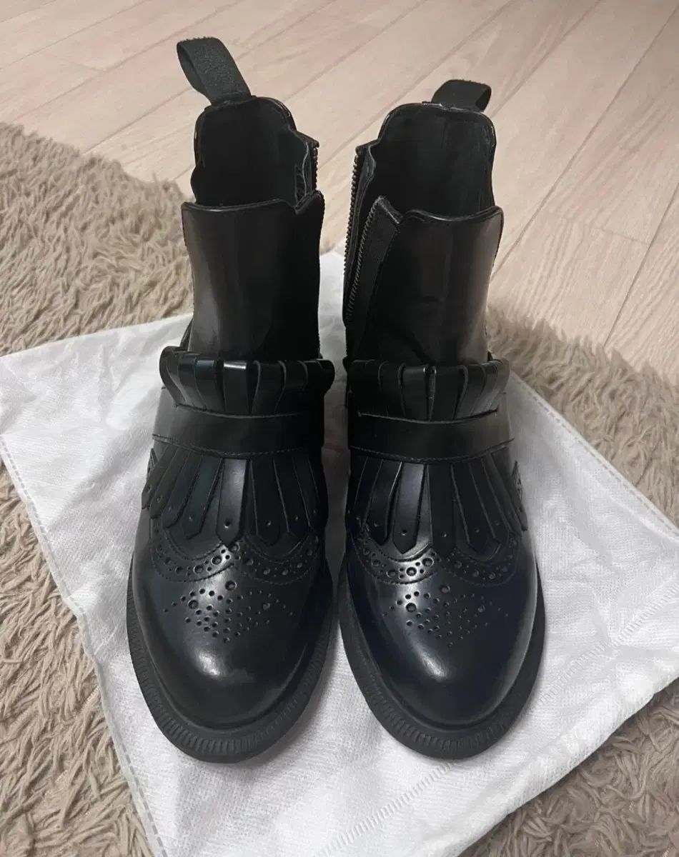 DR. MARTENS ドクターマーチン ウォーカーブーツ