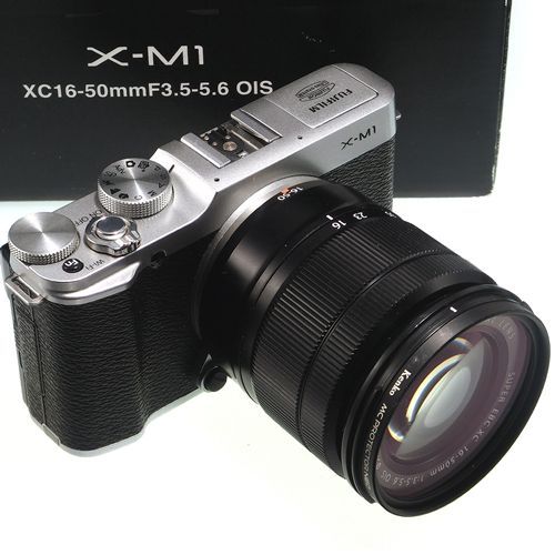 FIJIFILM X-M1 + XC 16-50mm OIS【中古・美品】 FIJIFILM X-M1 + XC 16-50mm OIS【中古・美品】
