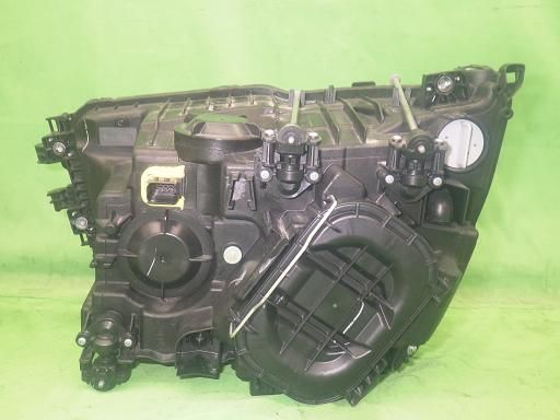中古】ﾃﾞｺﾄﾗ 100-18863 17スーパーグレート 純正 ヘッドライト 片側