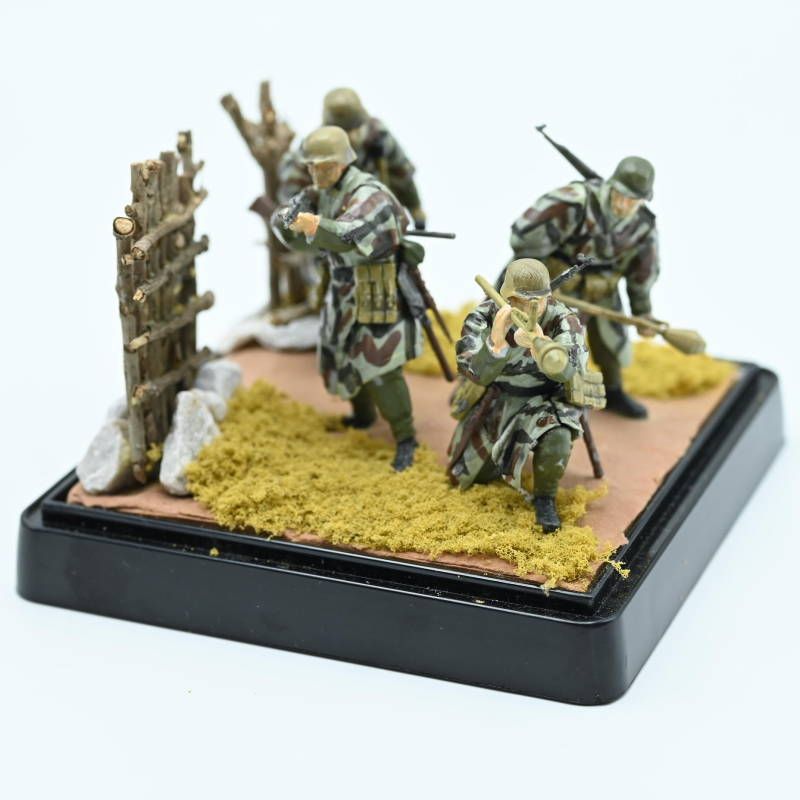 S02-s016 タミヤ 1/35 ミリタリーミニチュアシリーズ ジオラマ完成品 組立済 まとめ 歩兵 兵士 兵隊 アメリカ ドイツ プラモデル S02-s016 タミヤ 1/35 ミリタリーミニチュアシリーズ ジオラマ
