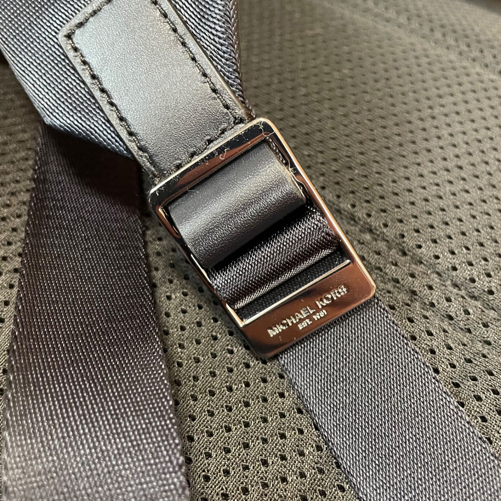 新品タグ付き】 マイケルコース リュック メンズ MICHAEL KORS