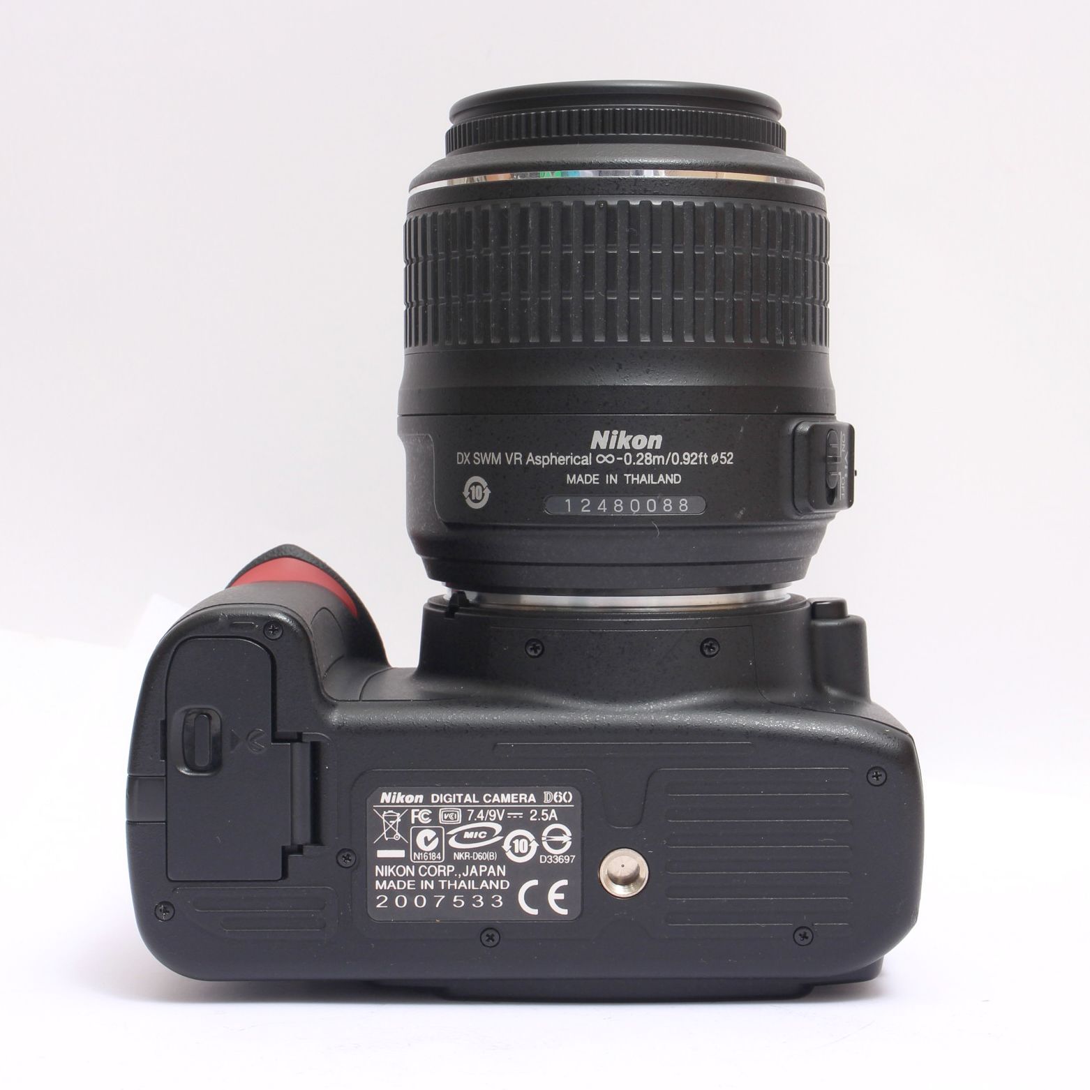 Nikon D60　AF-S DX 18-55mmレンズ付き Nikon D60 + AF-S 18-55mm – Clock Tower Cameras
