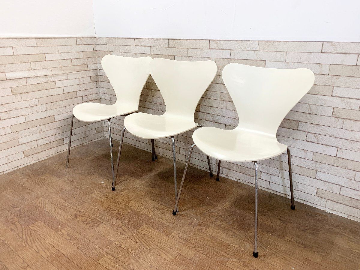 最終値下げ⭐️ミッドセンチュリースタイル‼️天然木とグリーンの