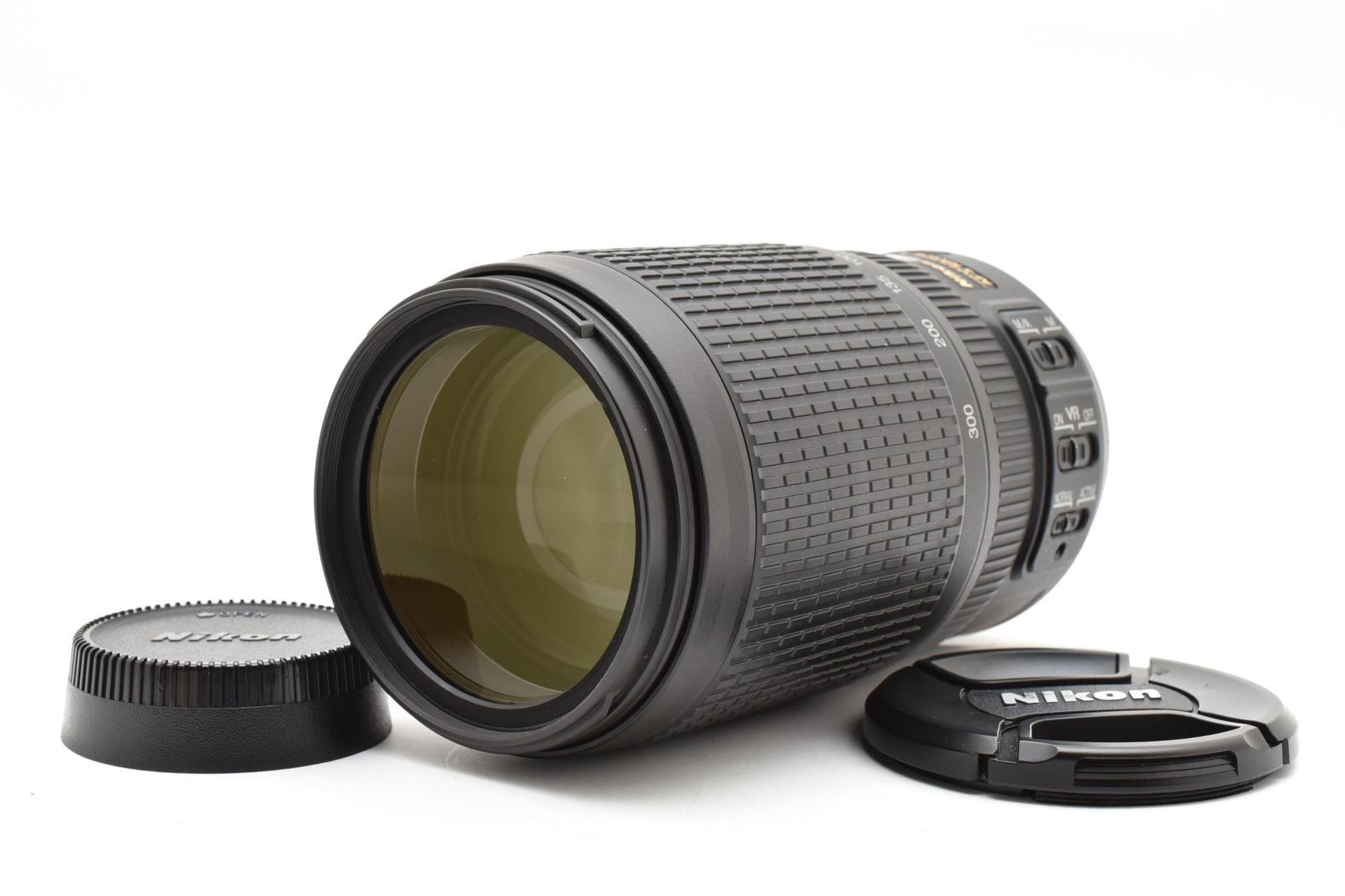 Nikon 望遠ズームレンズ AF-S VR Zoom Nikkor 70-300mm f/4.5-5.6G IF-ED フルサイズ対応 Nikon 望遠ズームレンズ AF-S VR Zoom Nikkor 70-300mm f⁄4.5-5.6G IF-