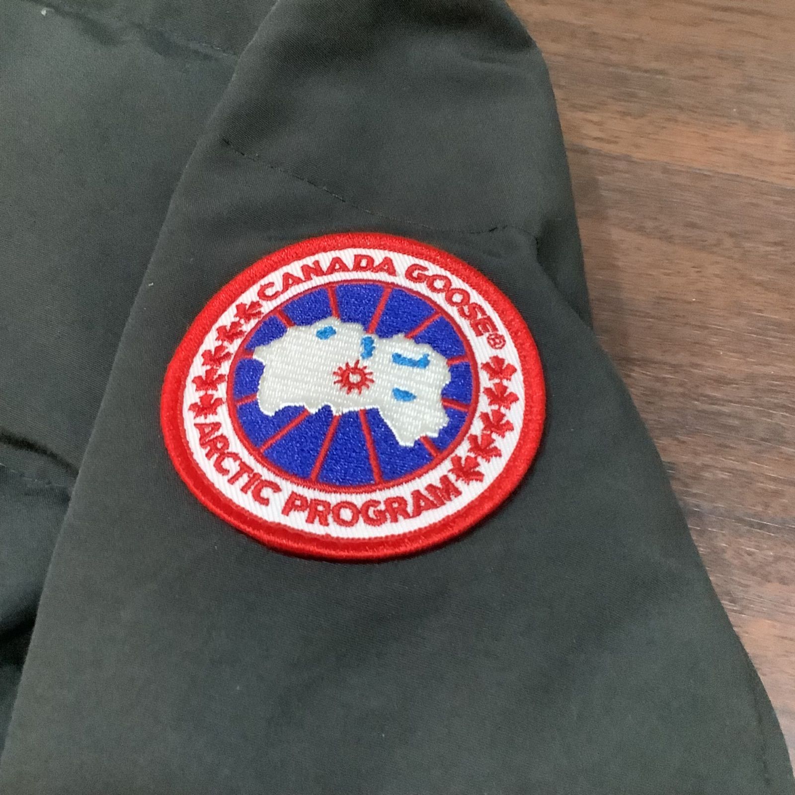 ダウンジャケット