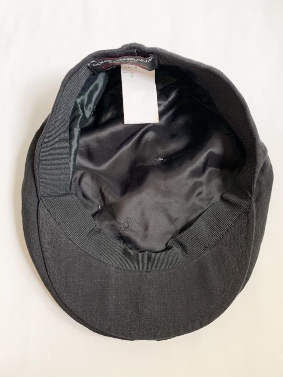 激レア❗️DOLCE&GABBANA 缶バッジ付き ハンチングキャップ - メルカリ