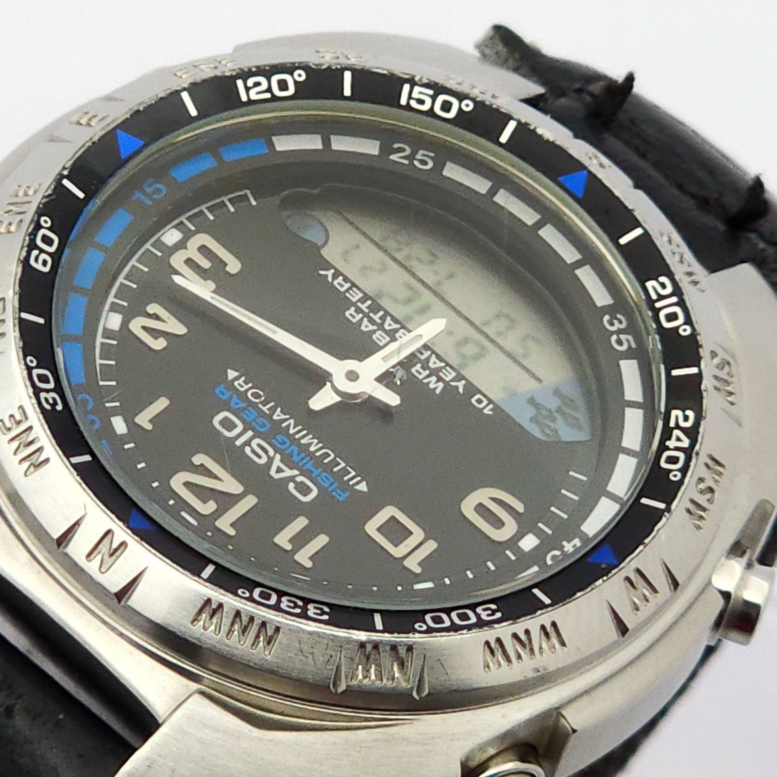 CASIO カシオ フィッシングギア AMW-700 アナデジ QZ 動作品 - メルカリ