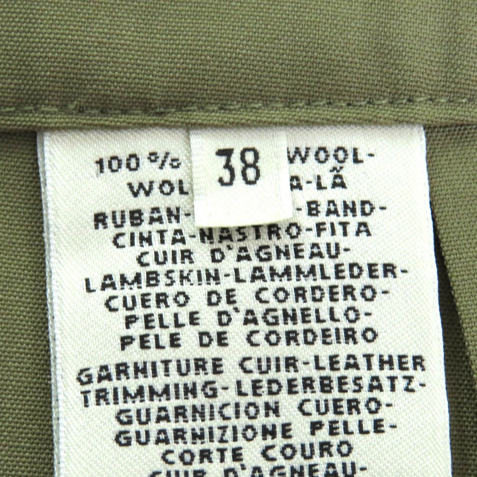 シルバー金具 レザーベルトモチーフ付き