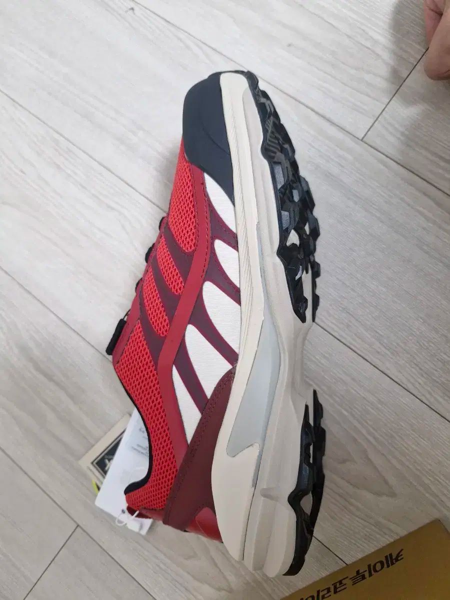 登山靴 トレッキングシューズ