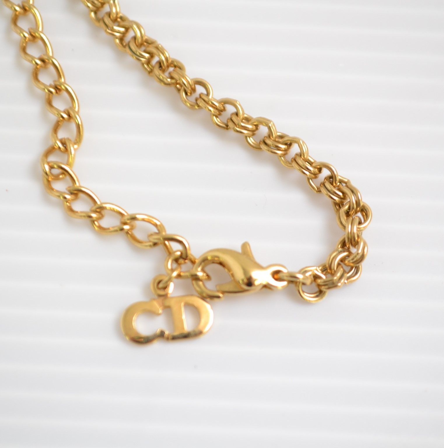 Christian Dior ディオール 4P ストーン ロゴ ネックレス