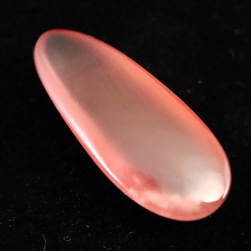 北海道 稲倉石鉱山インカローズ ロードクロサイト原石磨き 67.1g 爆