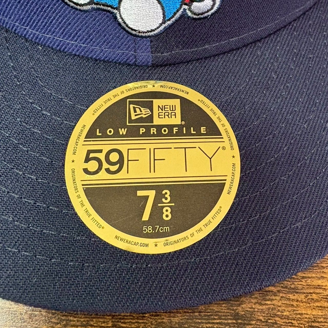 A23 ニューエラ 59fifty ドラえもん 限定コラボ 新品未使用 1820 A23 ニューエラ 59fifty ドラえもん 限定コラボ 新品未使用 1820