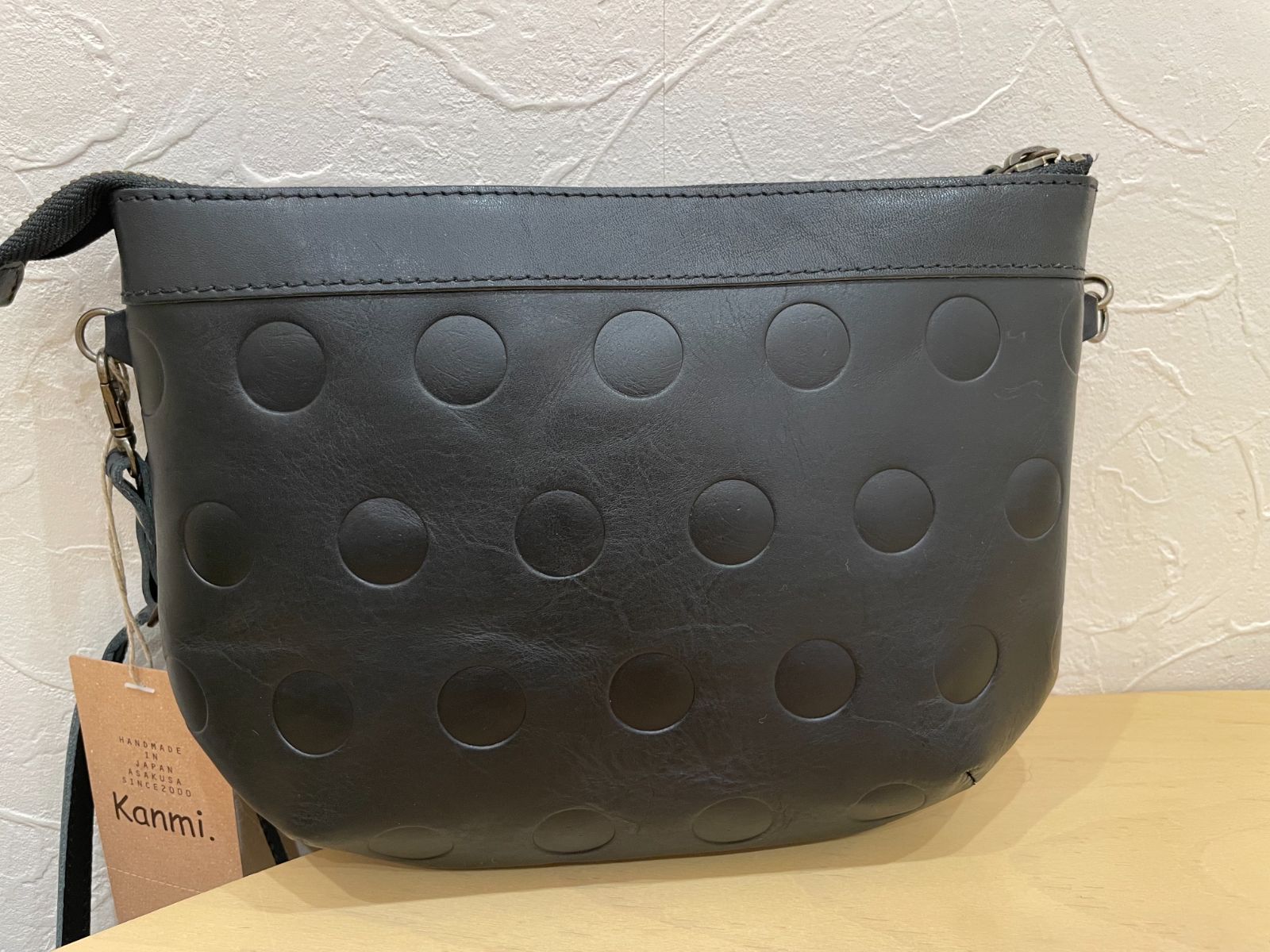kanmiカンミ キャンディ ワンマイルバッグ レザーショルダー - メルカリ