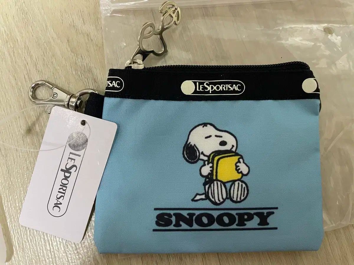 【雷市場（ポンジャン）商品韓国直送】 レスポサック SNOOPY(スヌーピー) キーリングウォレット 新品 出品