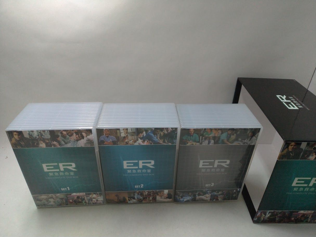 ER 緊急救命室【THE COMPLETE DVD BOX】状態：非良 【公式ショッピング