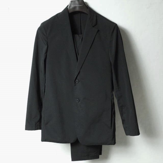 UNIQLO x theory ユニクロ セオリー 別注 感動ジャケット & 感動 UNIQLO x theory ユニクロ セオリー 別注 感動ジャケット & 感動